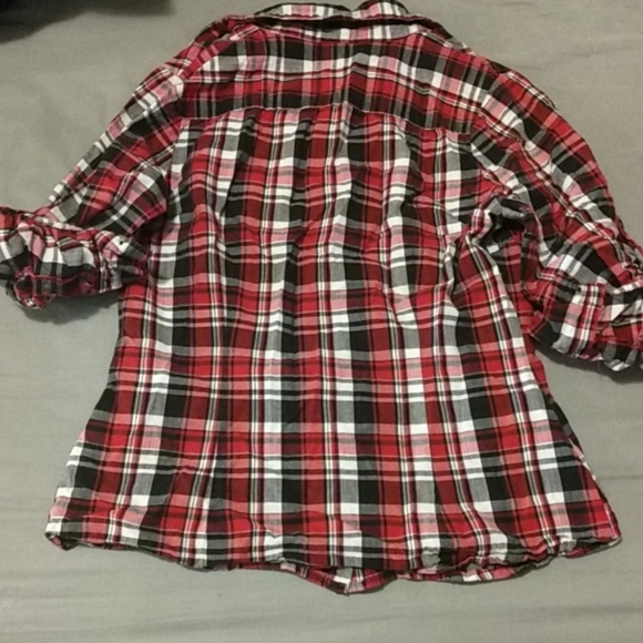 Plaid short sleeve shirt - Picture 2 of 4